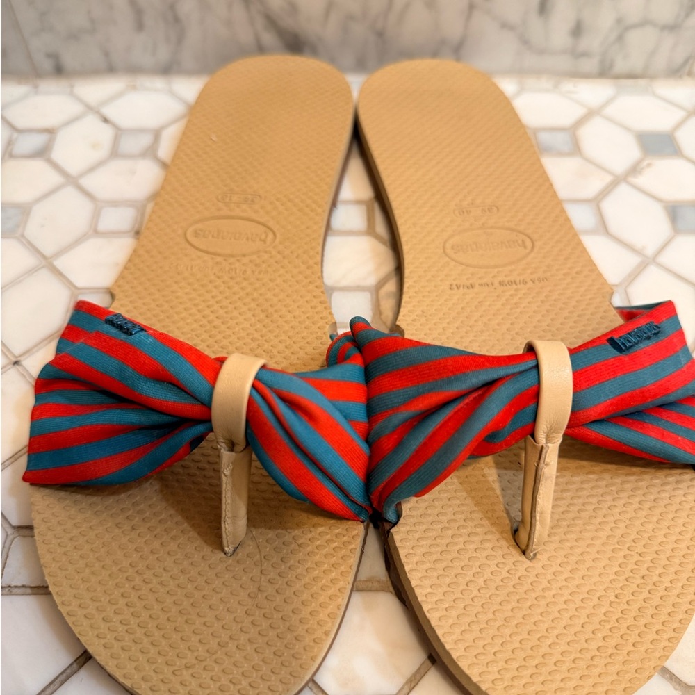 Havaianas Tan Sandals with Red and Green Striped Bow